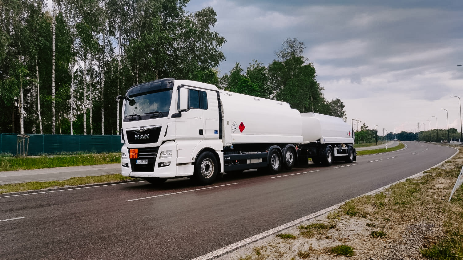 hurtowa sprzedaż paliw